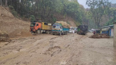  बुटवल-नारायणगढ सडक पुन: अवरुद्ध 
